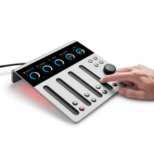 Lade das Bild in den Galerie-Viewer, Intellimix FOCUS Desktop Mixer